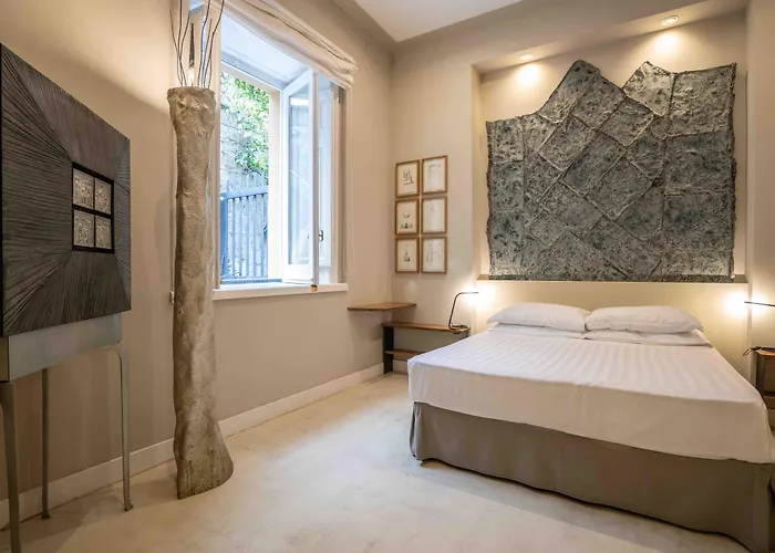 Atelier Ines Gallery Hotel
