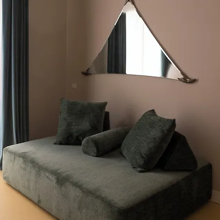 Atelier Ines Gallery Hotel Napels