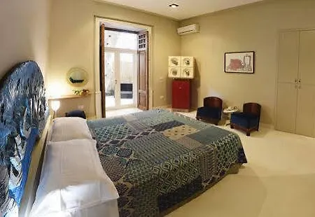 Atelier Ines Gallery Hotel