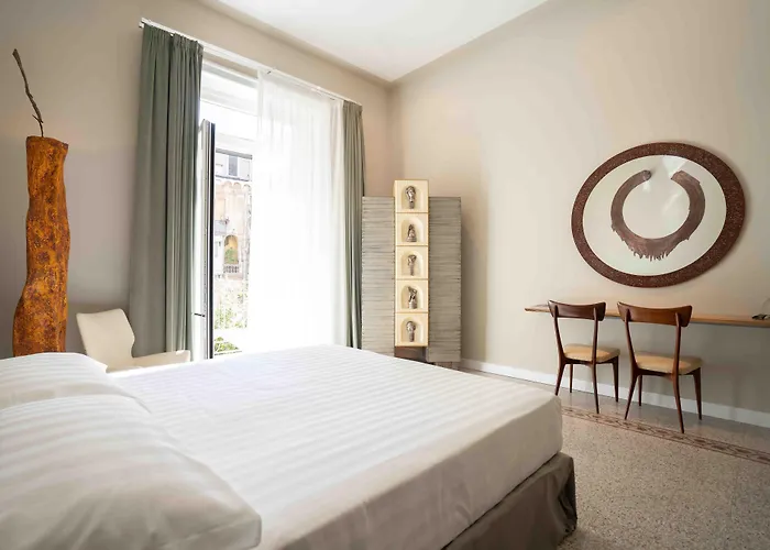 Atelier Ines Gallery 3* Neapel