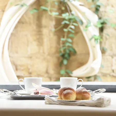 Atelier Ines Gallery 3*